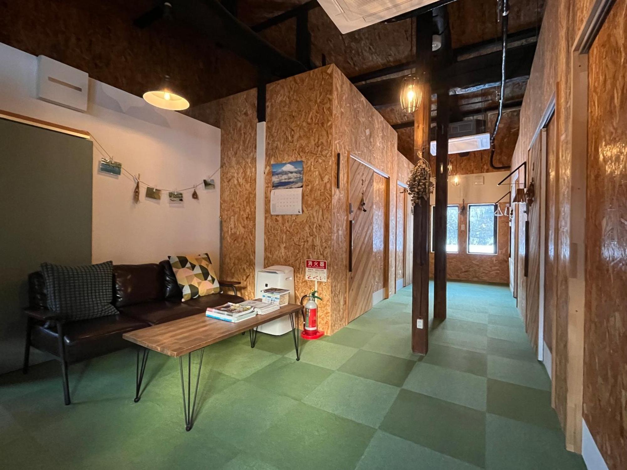 Guesthouse Shirakawa-Go Inn المظهر الخارجي الصورة
